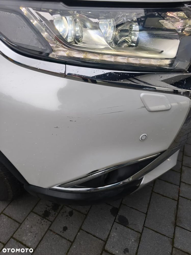 Mitsubishi Outlander 2.0 Intense + CVT - 20