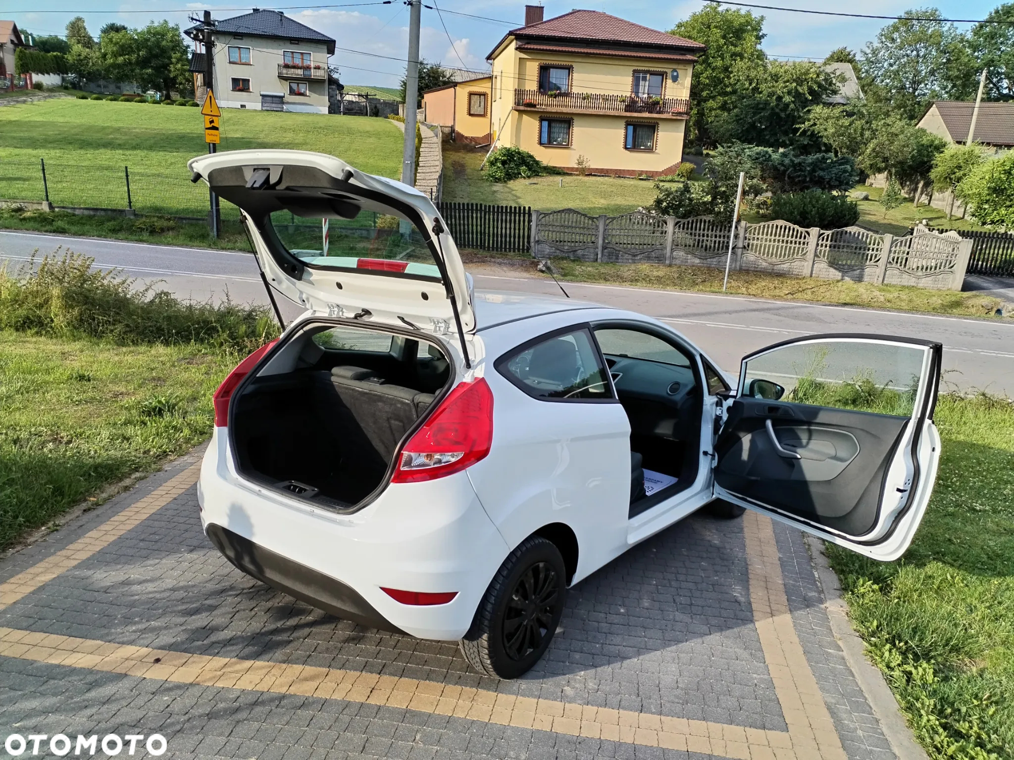 Ford Fiesta - 9