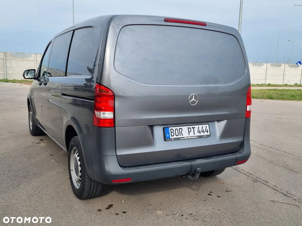 Mercedes-Benz Vito - 12