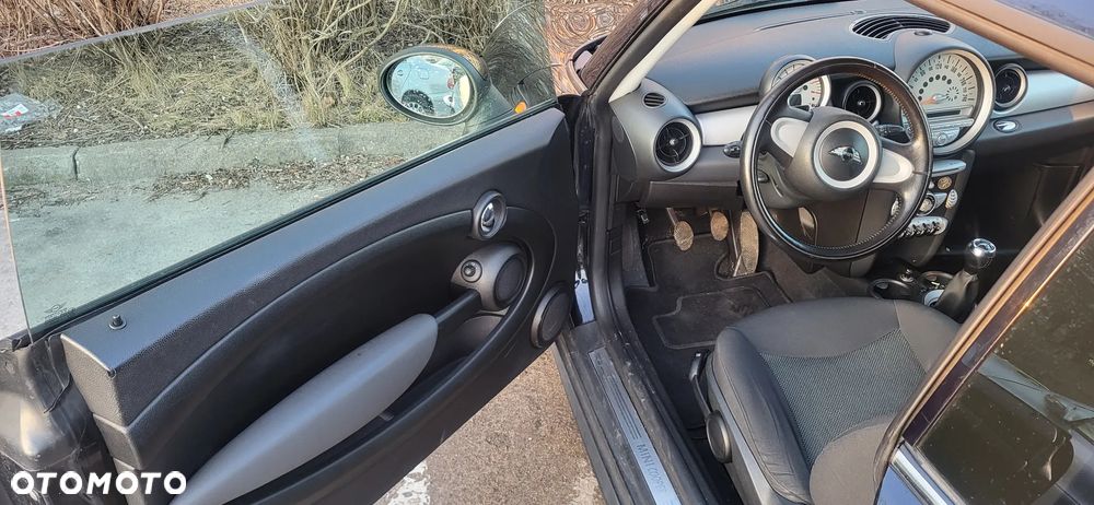 MINI Cooper Standard - 7