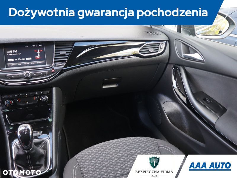Opel Astra - 10