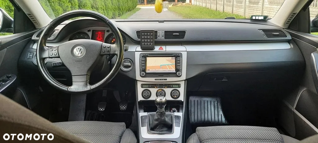 Volkswagen Passat 1.8 TSI Sportline - 10