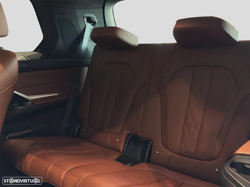 BMW X7 M M60i Pack Desportivo Pro - 10