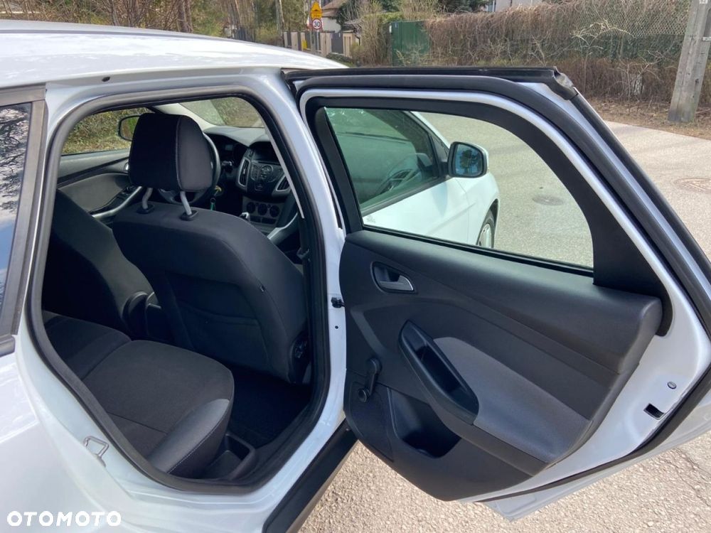 Ford Focus - 26