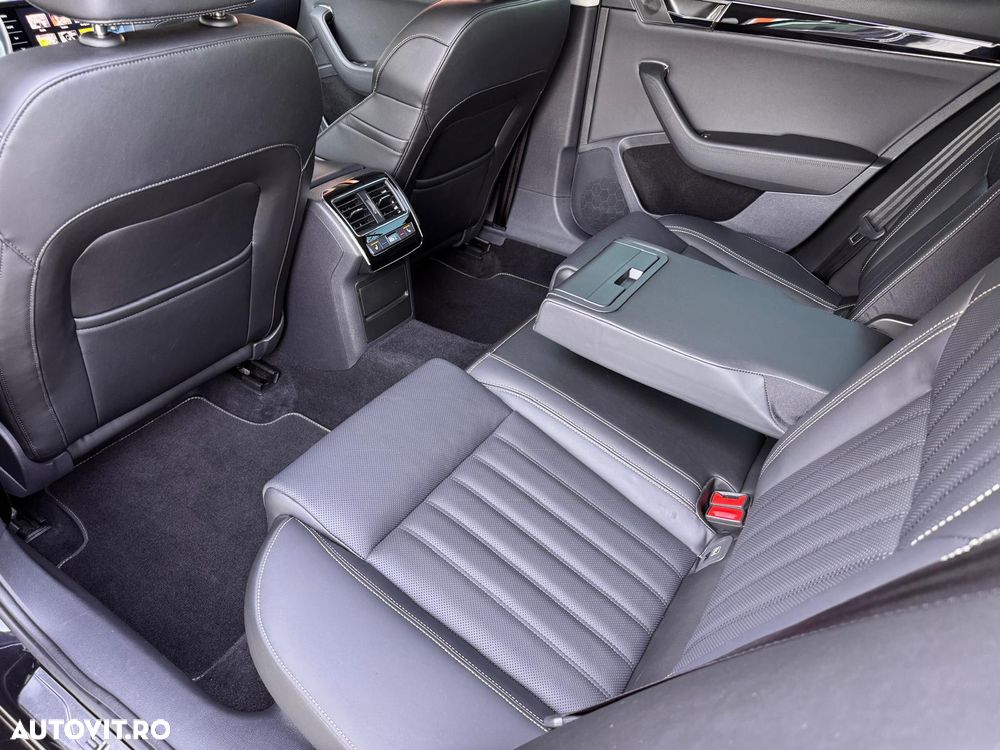 Skoda Superb 2.0 TDI 4X4 DSG Laurin & Klement - 20