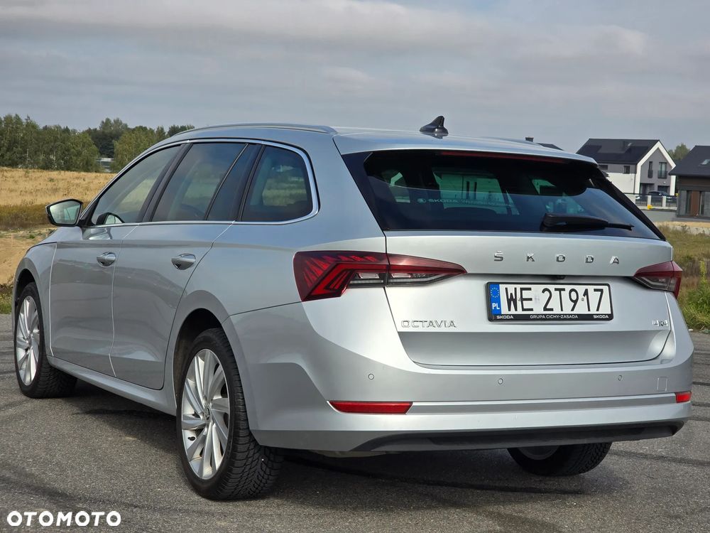 Skoda Octavia 2.0 TDI 4x4 Style DSG - 5