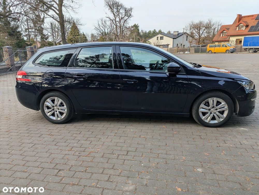 Peugeot 308 1.6 BlueHDi Active S&S EAT6 - 12