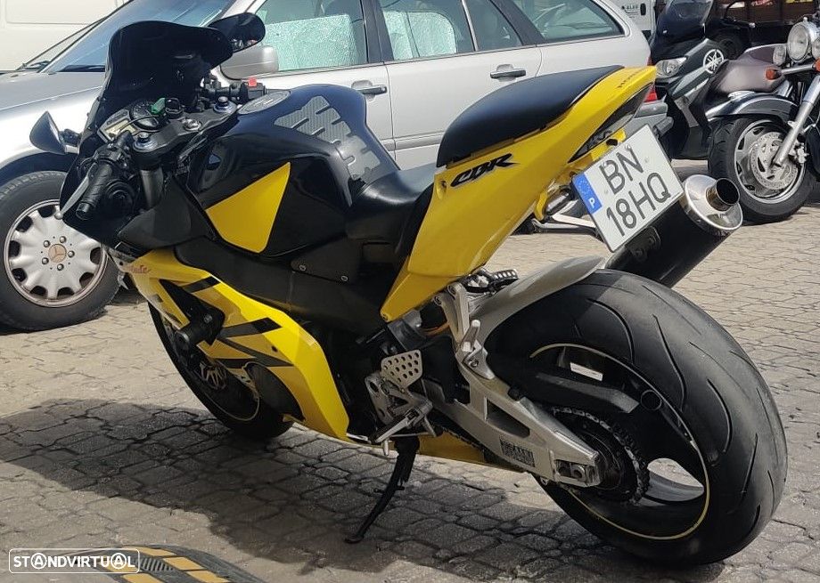 Honda CBR 954 - 8