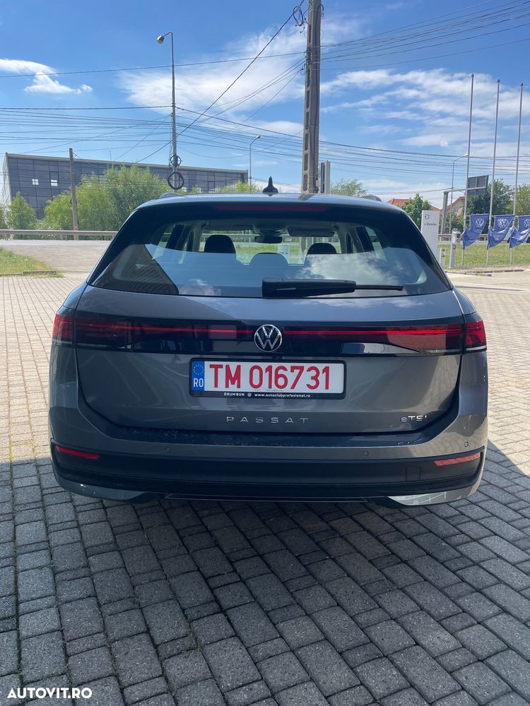 Volkswagen Passat 1.5 eTSI DSG MHEV Base - 7