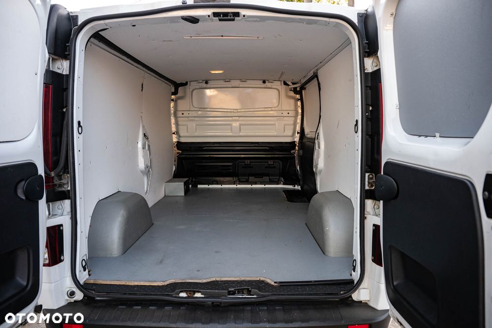 Opel Vivaro L2H1 2.9t Elegance Premium - 19