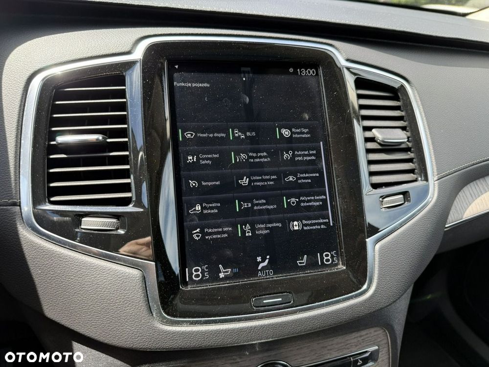 Volvo XC 90 - 33