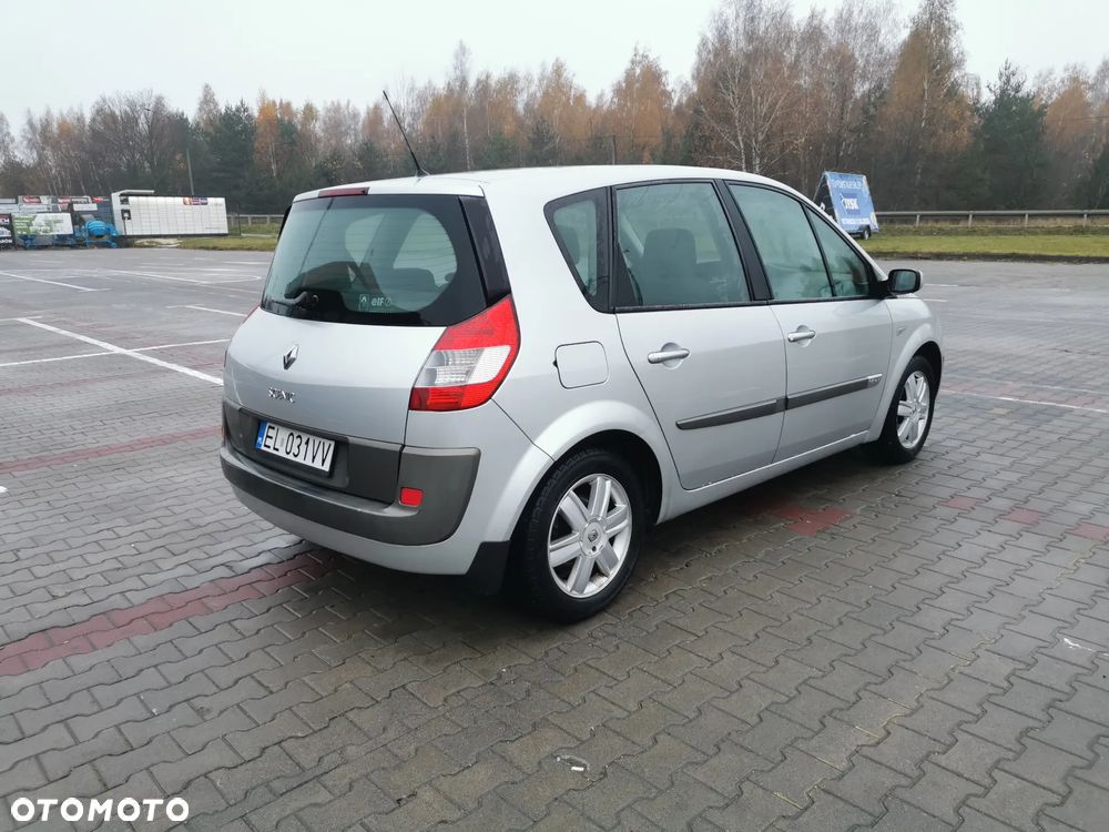 Renault Scenic - 15
