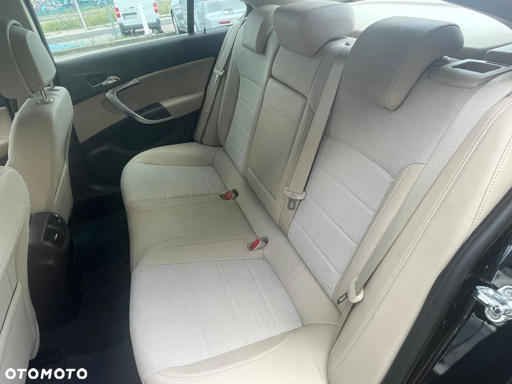 Opel Insignia 2.0 T Cosmo - 6