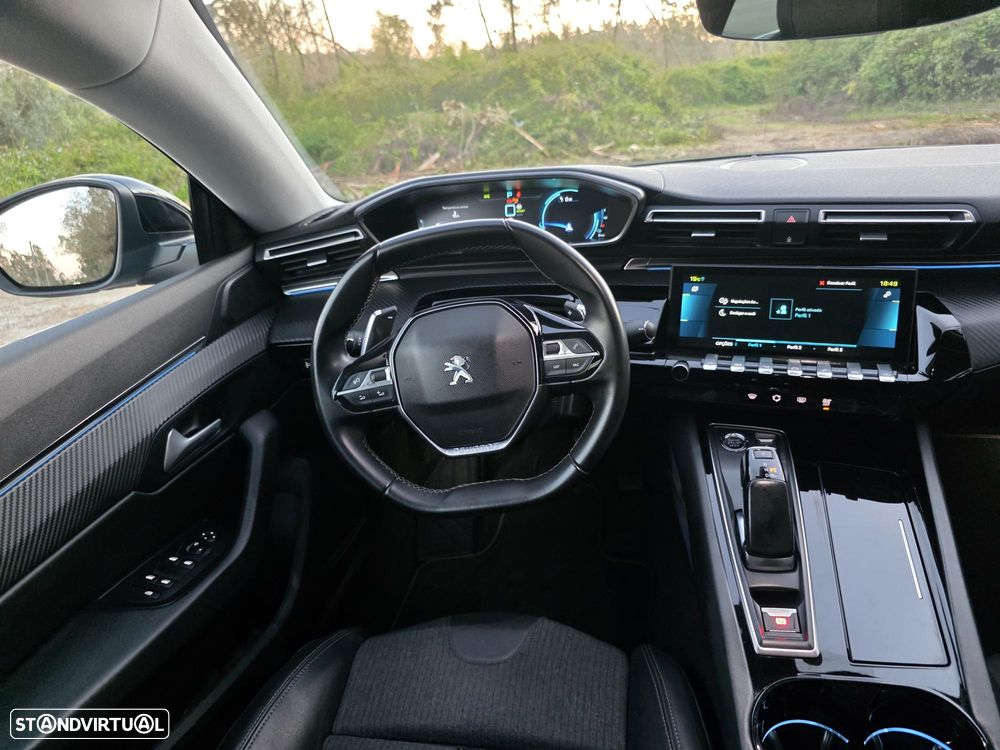 Peugeot 508 1.6 Hybrid Allure e-EAT8 - 27