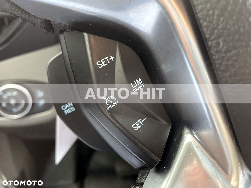 Ford Transit - 25