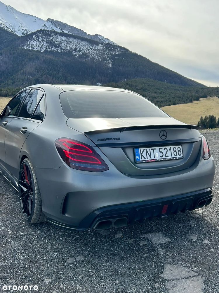 Mercedes-Benz Klasa C AMG 63 - 4