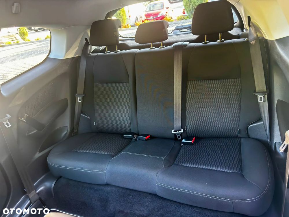 Peugeot 208 82 PureTech Style - 22