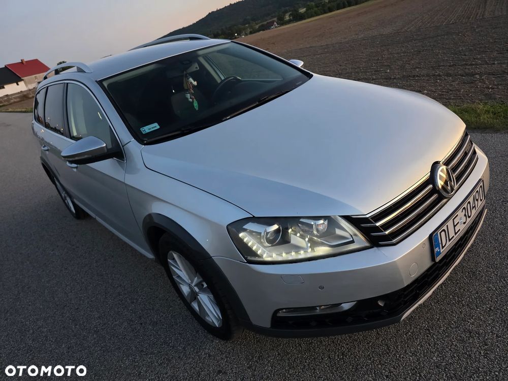 Volkswagen Passat 2.0 TDI 4Mot Highline DSG - 9