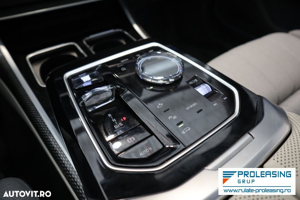 BMW Seria 7 - 11