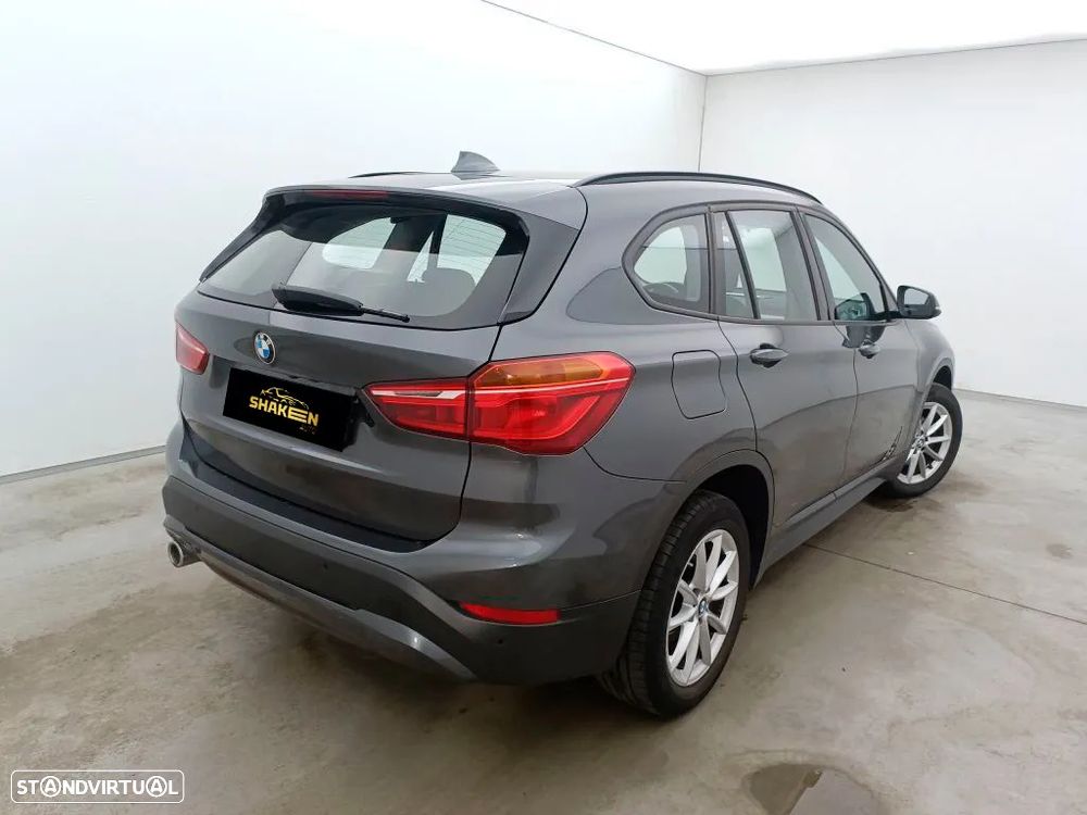 BMW X1 16 d sDrive Auto - 4