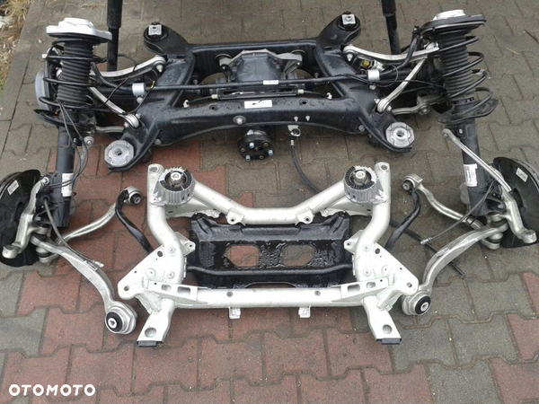 MERCEDES E KLASA W212 212 WÓZEK SANKI TYŁ TYLNE