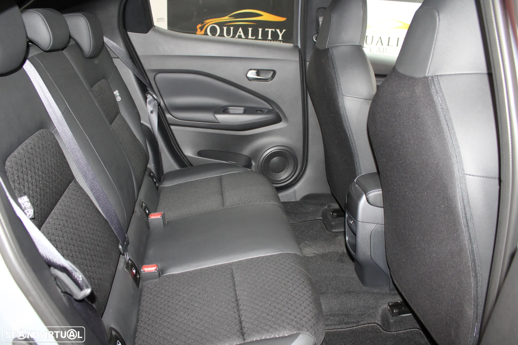 Nissan Juke 1.0 DIG-T N-Connecta - 13