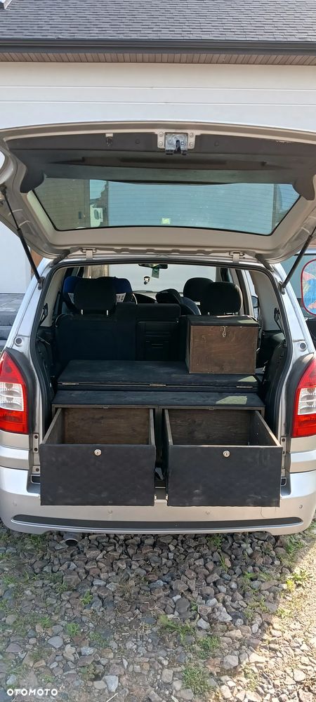 Opel Zafira 1.8 - 11