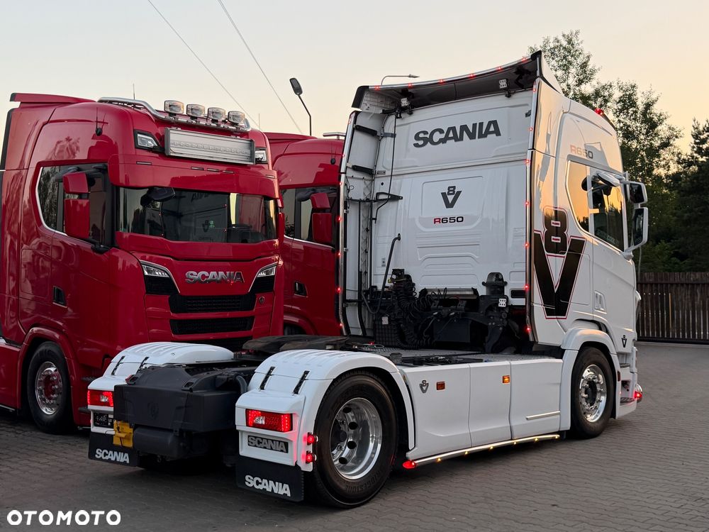 Scania Scania R650 z Niemiec bez EGR tylko SCR pełne wyposażenie FULL AIR V8 - 10