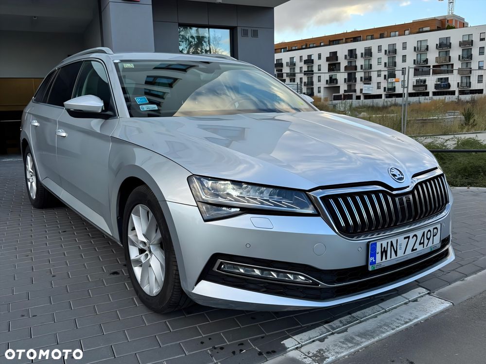 Skoda Superb 2.0 TDI SCR Style DSG - 3
