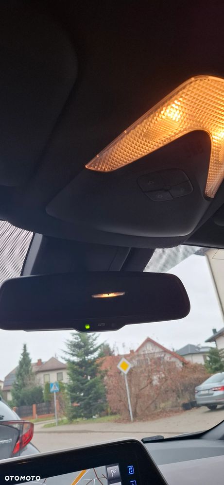 Toyota C-HR 1.2 T Premium - 39