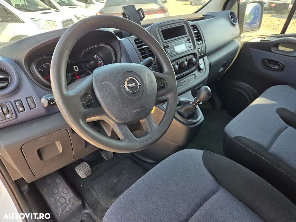 Opel Vivaro L2H1 - 17