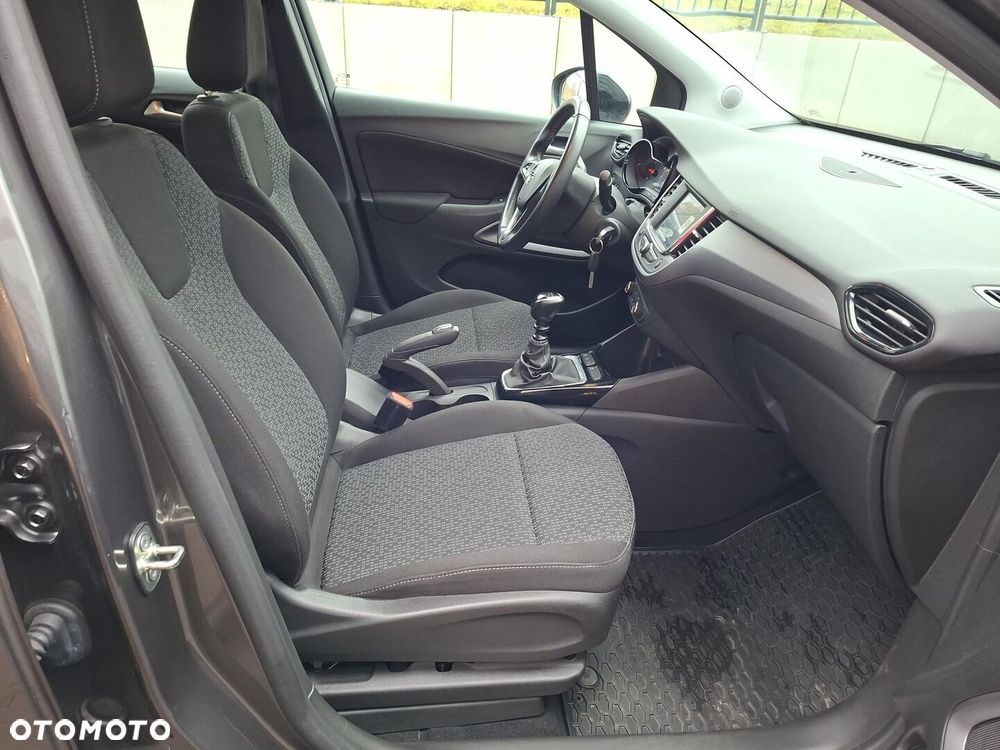 Opel Crossland - 11