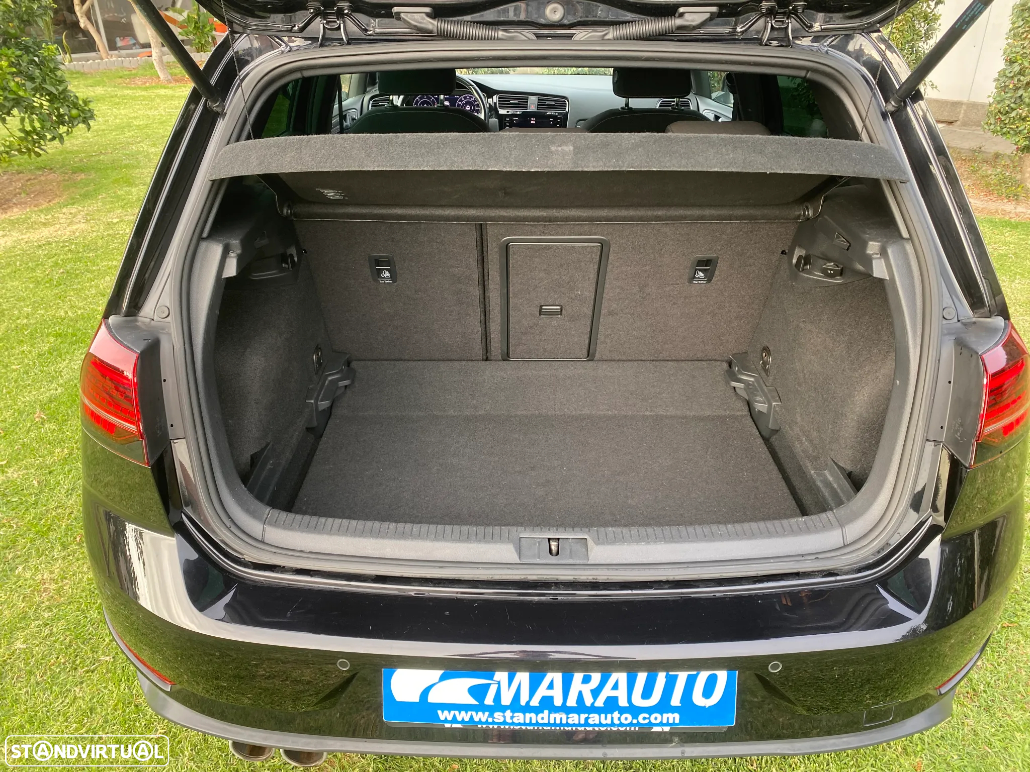 VW Golf 2.0 TDi GTD DSG - 21