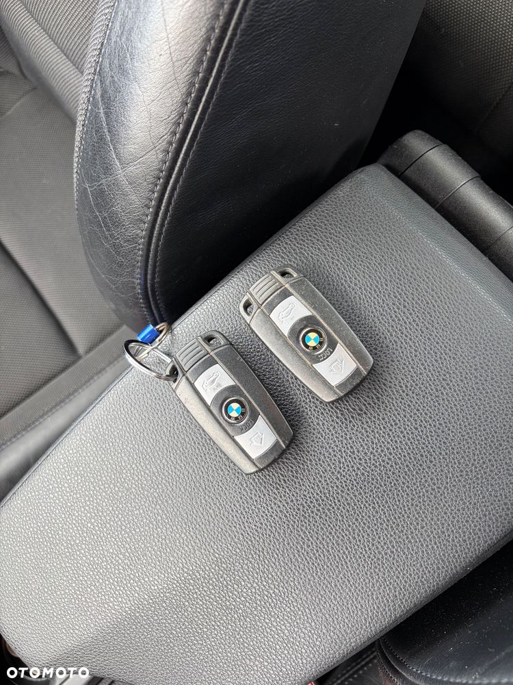 BMW Seria 1 120d - 27