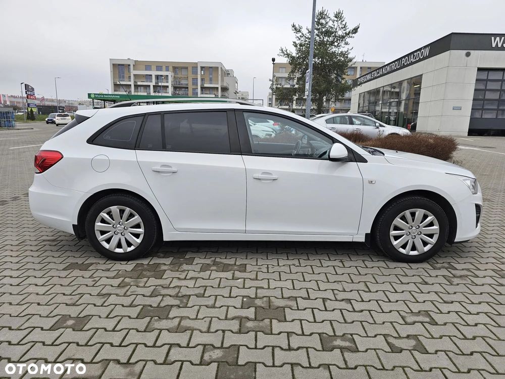 Chevrolet Cruze - 10