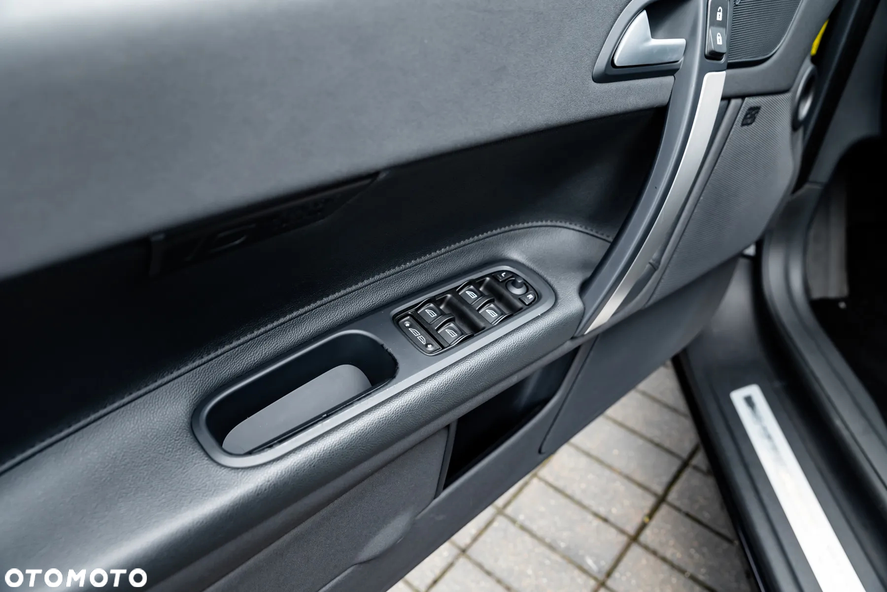 Volvo C70 2.4i Summum - 20