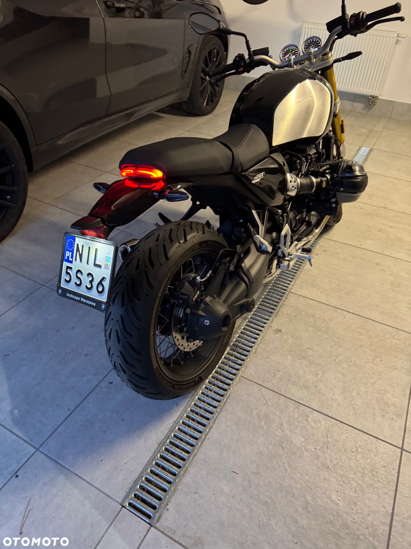 BMW R - 6