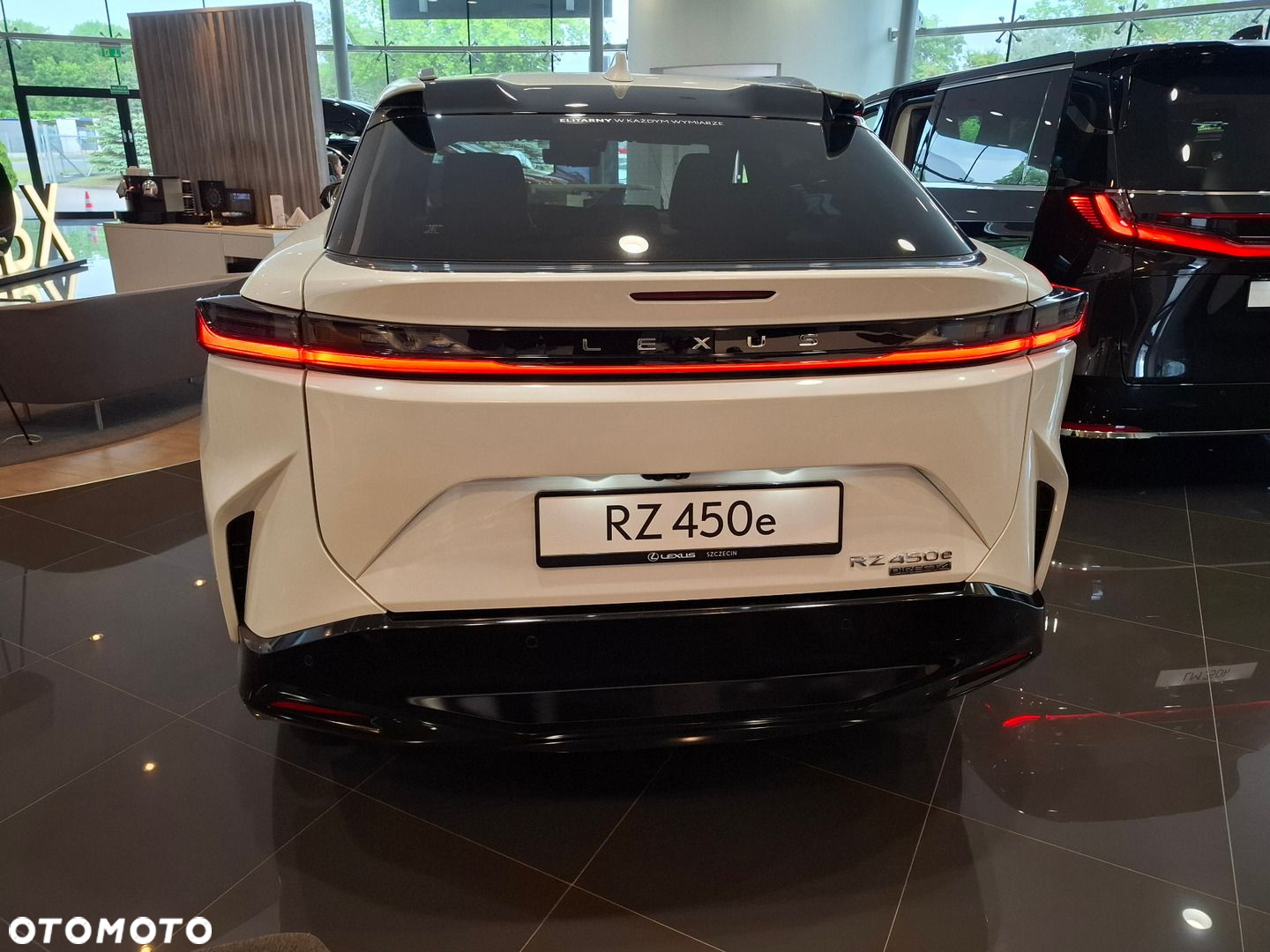 Lexus RZ 450e Omotenashi DIRECT4 - 4