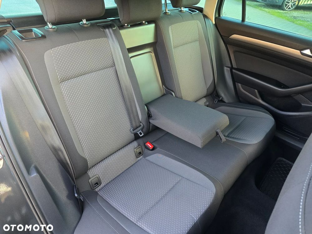 Volkswagen Passat Variant - 15
