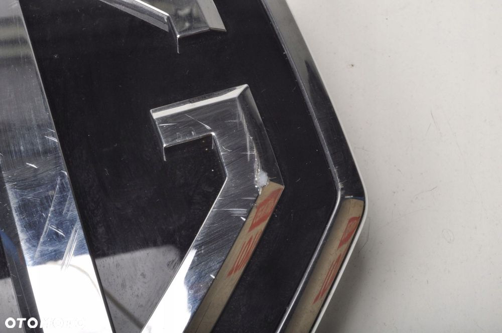 MG HS ZNACZEK LOGO EMBLEMAT PRZÓD 10745955 2024 LIFT - 3