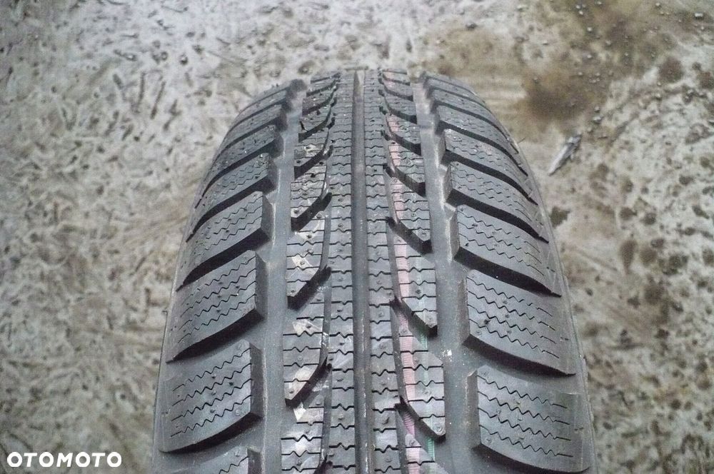 CHEYEN WR40 165/70R14 NOWA 2022