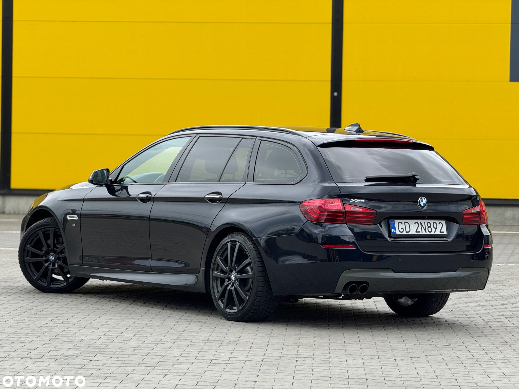 BMW Seria 5 520d xDrive - 3
