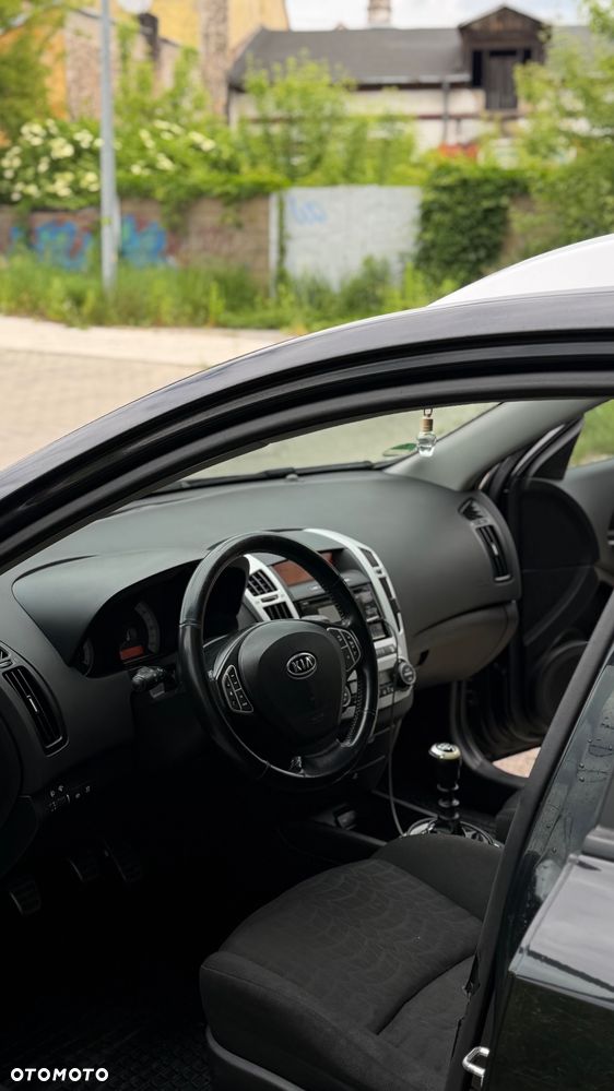 Kia Ceed 2.0 Optimum - 12