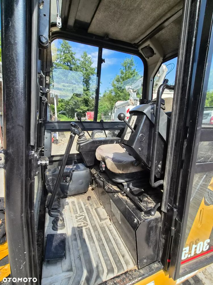 Caterpillar 301.5 CAB - 6