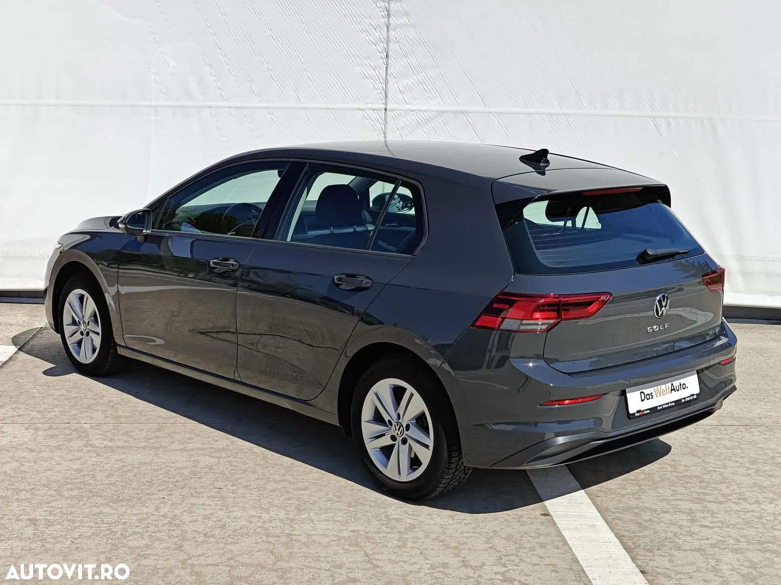 Volkswagen Golf 1.0 eTSI DSG MHEV Life - 24