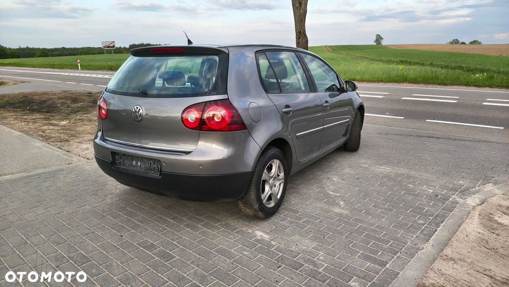 Volkswagen Golf 1.6 United - 9