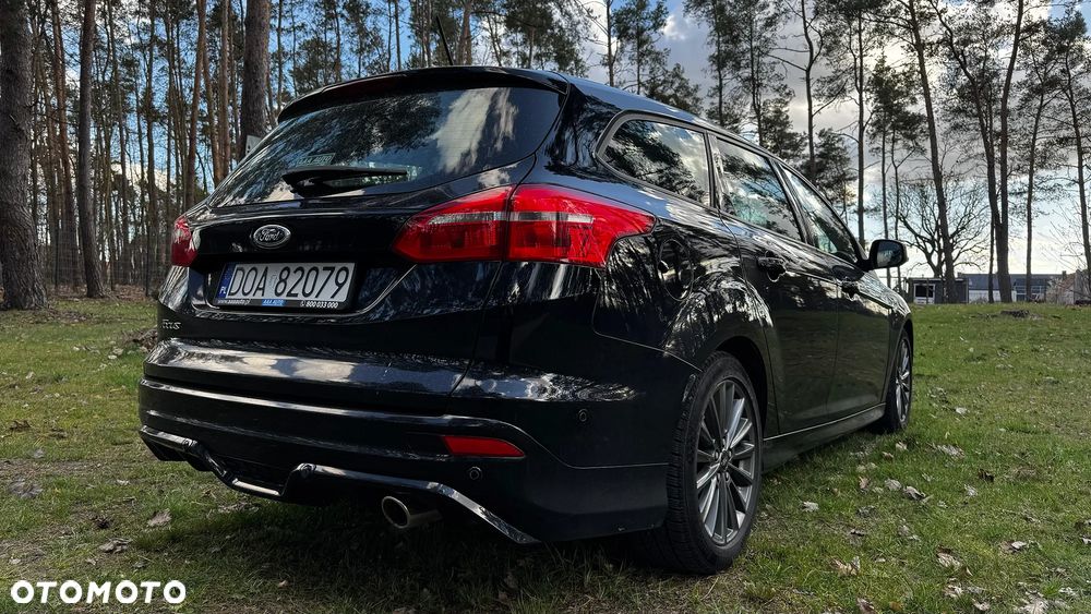 Ford Focus 2.0 TDCi ST-Line Black ASS PowerShift - 5