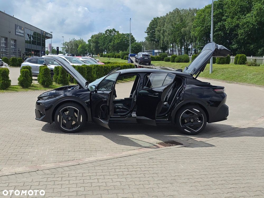Peugeot 408 - 18