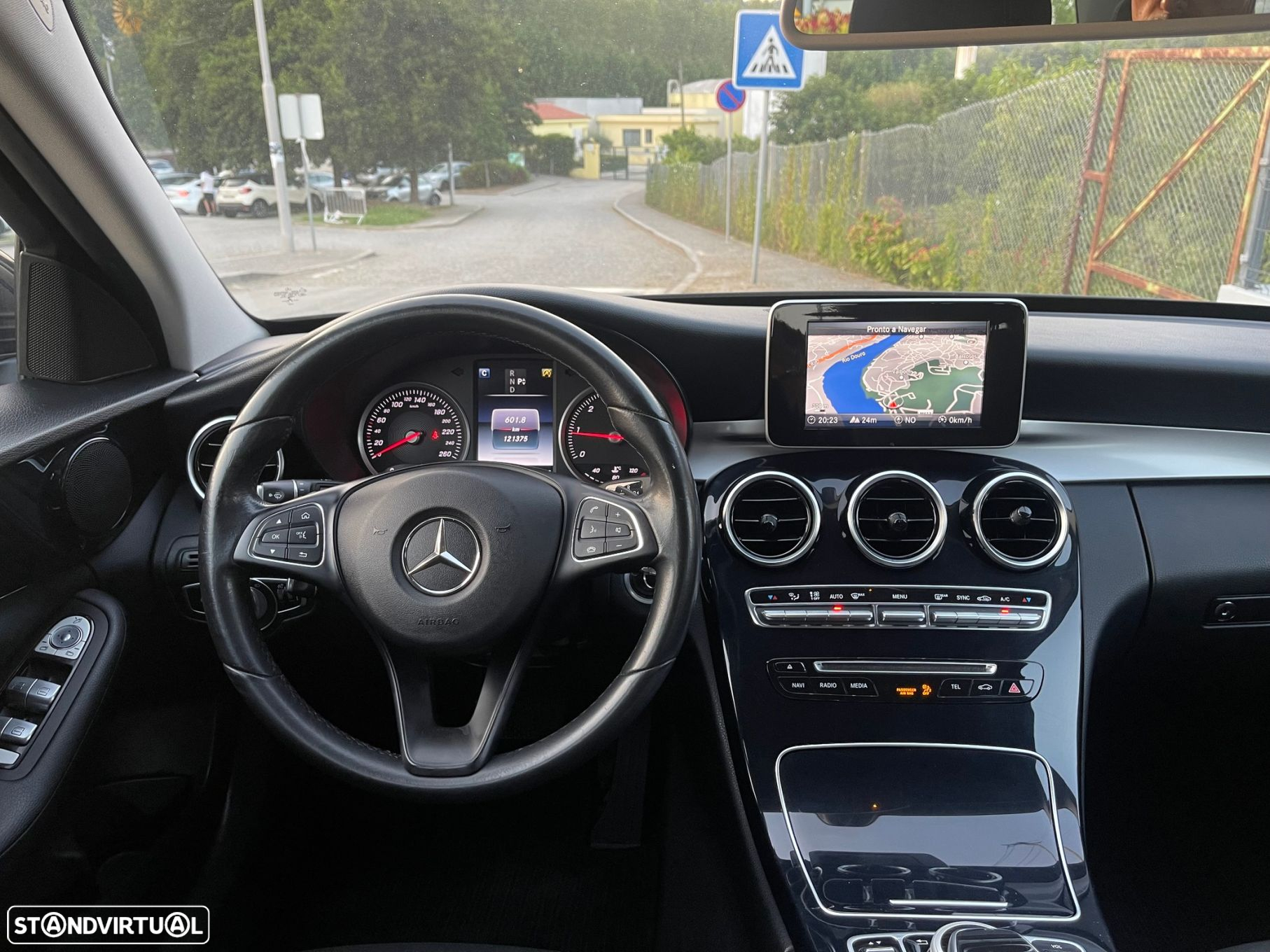 Mercedes-Benz C 200 d Avantgarde Aut. - 14