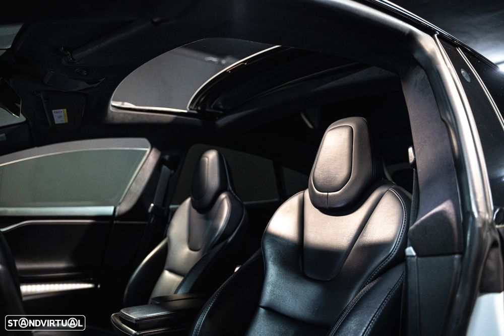 Tesla Model S 75D AWD - 10